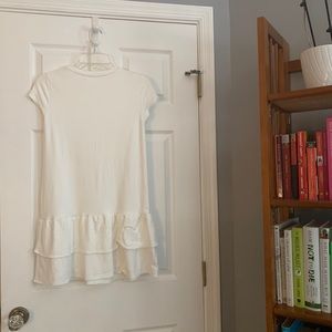 Mango ruffle skirt t shirt dress in white 💃🏻 XS